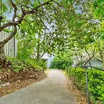 Cosy 2 Bedroom Cottage - Uplands Drive - Q Stay