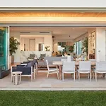 Beach Front Villa Gold Coast