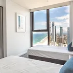 Sea View Beachfront Apartment In Surfers