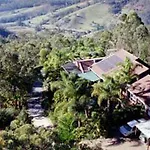 Hillside Country Retreat