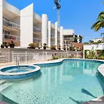 Kirra Palms Holiday Apartments