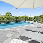 Luxury Private Queen Room With Balcony & Bathroom In Shared Apartment Panorama Gold Coast