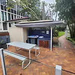Spacious Quarterdeck Unit With Ocean Views