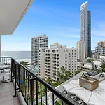 Amazing Suite With Beach Views At Prime Location