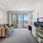 Amazing Suite With Beach Views At Prime Location
