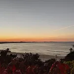 Kirra Beach Unit - Panoramic Gold Coast Beach View