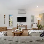 Burleigh Beach House