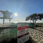 Seashell Beach House - At Mermaid Beach
