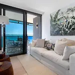 Jewel Stunning Ocean Views 2 Bed Apartment - Coasthm