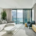 Broadbeach Exclusive - Sky High Luxury At Oracle