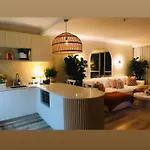 Indi 500 Trackside 2 Bed Apartment