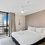 Burleigh Gardens - Hosted By Burleigh Letting