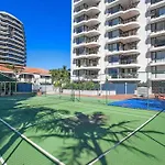 Burleigh Gardens - Hosted By Burleigh Letting
