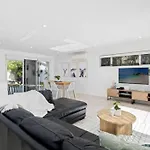 Mermaid Beach Retreat