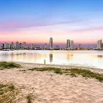 Southport Oasis 6Br Pool Central