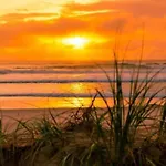 Kirra Beach