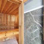 Luxe Oceanfront 1-Bed High Rise With Pool & Gym