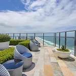 Premium Oceanfront Unit At Rhapsody Surfers Paradise