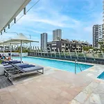 Premium Oceanfront Unit At Rhapsody Surfers Paradise