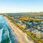 Gold Coast Best Holiday Resort, Perfect Location !