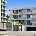 Beachfront Studio With Balcony & Stunning Views