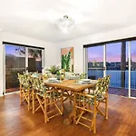 \'Sunset Stunner\' Palm Springs-Inspired River Oasis