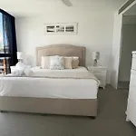 Boardwalk Burleigh Beach - Official