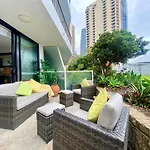 Oceanfront Family Apartment Pool & Bbq