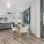 Wings Penthouses - Qstay