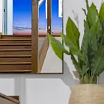 Wings Penthouses - Qstay