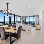 Magnoli - Hosted By Burleigh Letting