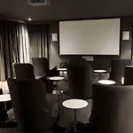 Circle On Cavill 25Th Floor With Ocean Views - Coasthm