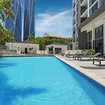 New Modern Deco\' Apartment, With View, Pool, Spa And Sauna