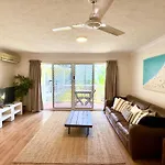 Surfers Tradewinds