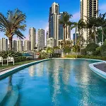 Amazing Water Views Surfers Paradise