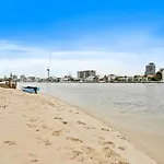 3 Bedroom Villa\'S In Surfers Paradise - Q Stay