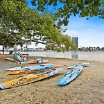3 Bedroom Villa\'S In Surfers Paradise - Q Stay
