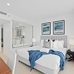Oracle Resort Broadbeach - Gclr