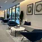 Riverside Stay In Central