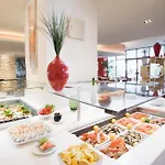 Luxury Apartment & Ocean View In Surfers Paradise