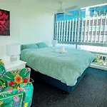 Exquisitely Furnished 2 Bedroom Apartment!