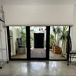 Large Studio In The Heart Of Hope Island & Sanctuary Cove