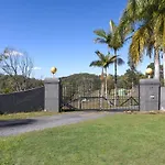 The 2Br Farm Escape Idyllic Scenery Peaceful Tour