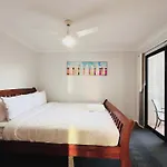 Southport Ocean Breeze Retreat With 2 Parking