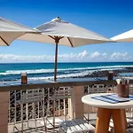 Burleigh Beach Apartment - Self Catering