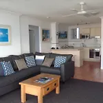 Pacific Surf Absolute Beachfront Apartments