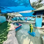 Diamond Beach 30