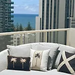 Private Sky Terrace Classic Penthouse 2 Car Parks