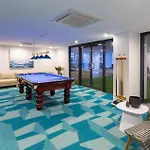 Qube Broadbeach