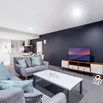 Circle On Cavill - 2 Bedroom Hinterland Apartments In The Heart Of Surfers Paradise